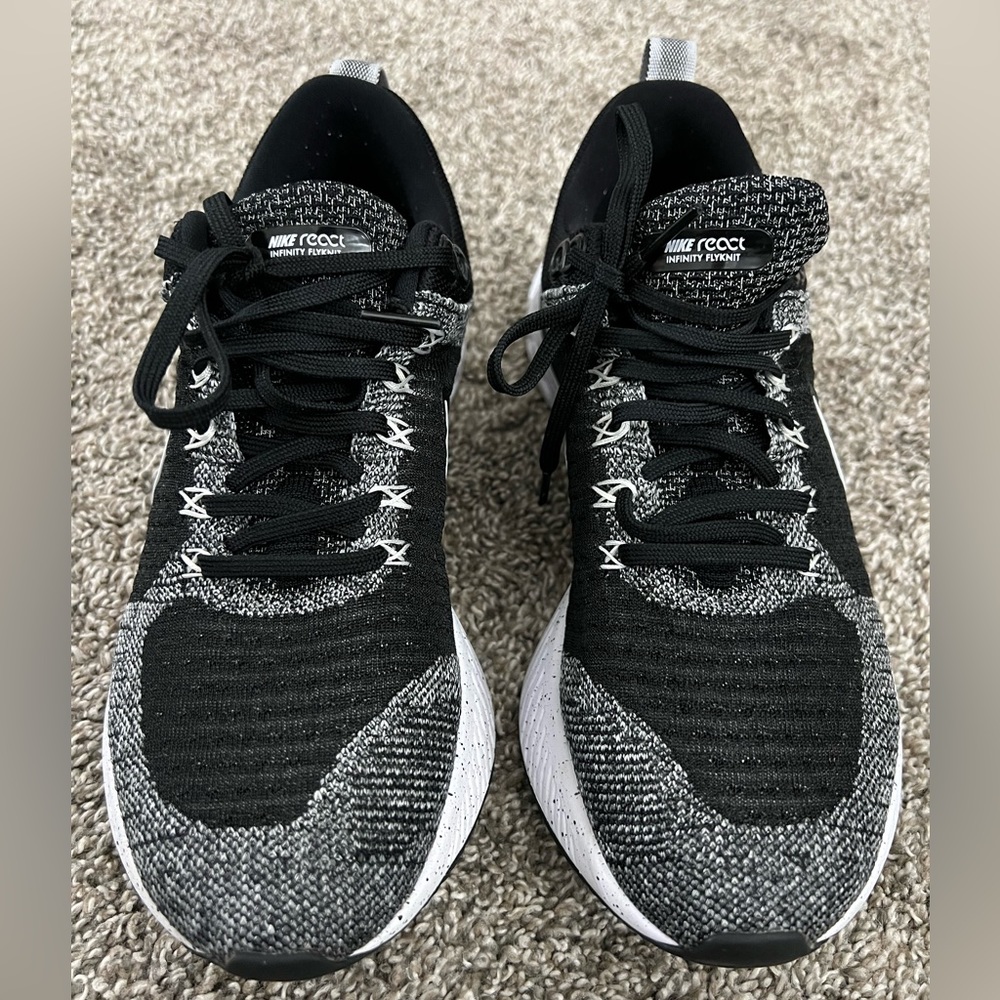 Nike React Infinity Run Flyknit 2 White Black womens 8.5